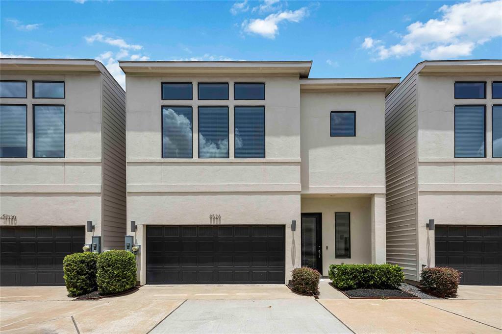 8526 S David St in Houston, TX - Building Photo