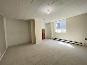 208 W 19th Ave in Spokane, WA - Foto de edificio - Building Photo