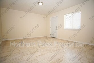 7320 Dale Rd in El Paso, TX - Building Photo - Building Photo