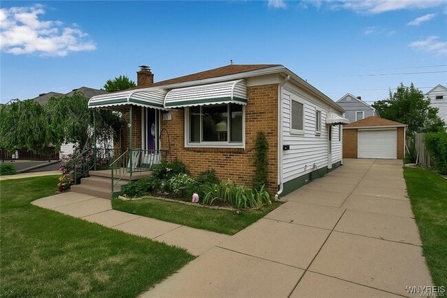 179 Hamilton Blvd in Kenmore, NY - Building Photo - Building Photo