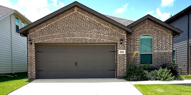 property at 1020 Runnels Ln