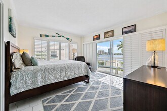 250 Bradley Pl in Palm Beach, FL - Building Photo - Building Photo