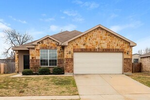 412 San Lucas Dr in Crowley, TX - Building Photo