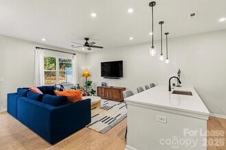 5128 Somerset Hill Ln in Charlotte, NC - Building Photo - Building Photo