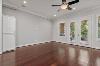 4217 Eigel St in Houston, TX - Building Photo - Building Photo