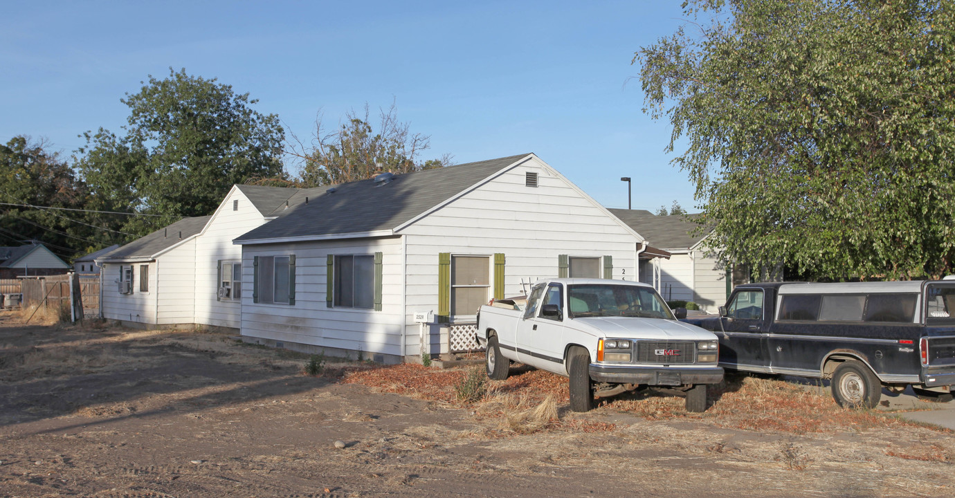 2525-2529 W State St in Boise, ID - Building Photo