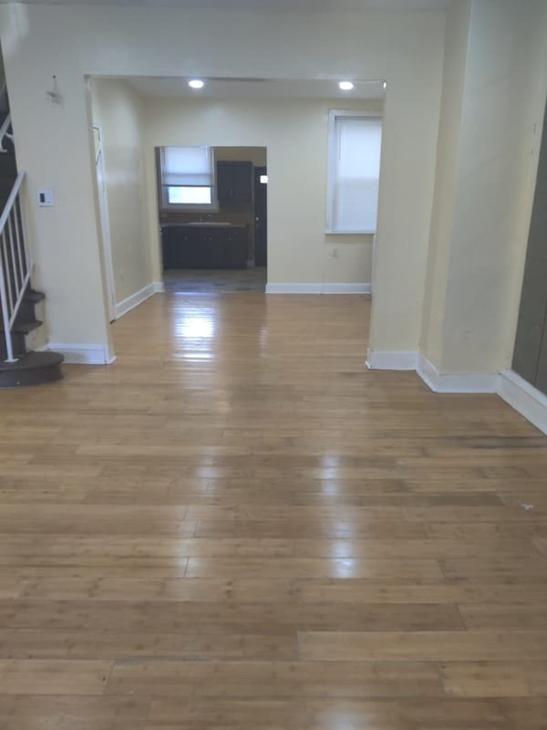 4920 N Hutchinson St in Philadelphia, PA - Building Photo - Building Photo