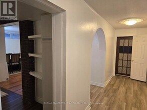 53 Caines Ave in Toronto, ON - Building Photo - Building Photo