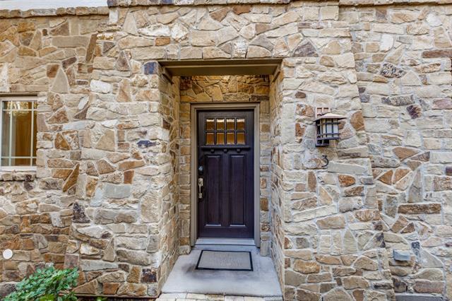 property at 5914 Hudson St