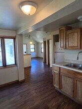 2104 Reaney Ave E in St. Paul, MN - Building Photo - Building Photo