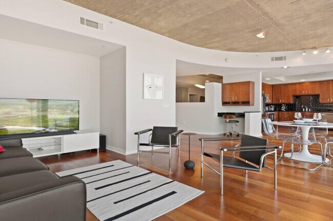 1701 Chestnut Pl in Denver, CO - Building Photo - Building Photo