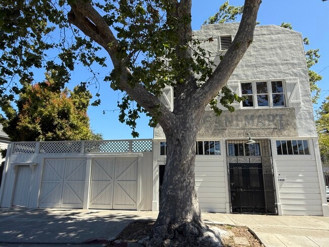 1450 12th St, Unit 1454A