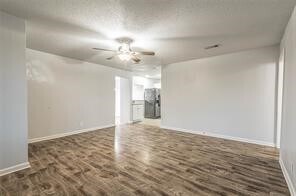 10409 Chesterfield Dr in Houston, TX - Building Photo - Building Photo