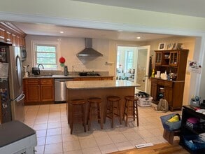 8 Heritage Rd in Pelham, NH - Building Photo - Building Photo