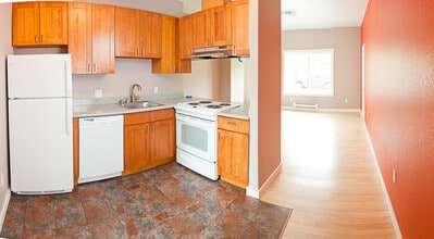 1425 E Yesler Way, Unit 2 in Seattle, WA - Foto de edificio - Building Photo