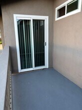 16971 Hoskins, 3 in Huntington Beach, CA - Foto de edificio - Building Photo