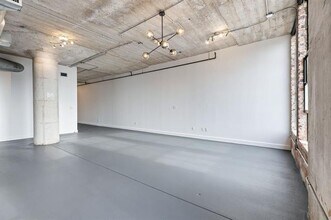 1122 Jackson St in Dallas, TX - Foto de edificio - Building Photo