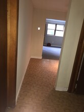 2637 Stillwater Rd E in Maplewood, MN - Building Photo - Building Photo
