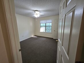 Remington Apartments in Russellville, AR - Foto de edificio - Building Photo