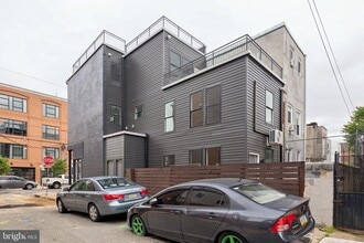 1214 S 15th St in Philadelphia, PA - Building Photo - Building Photo