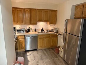 340 1st St in Jersey City, NJ - Building Photo - Building Photo