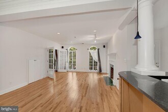 2801 Connecticut Ave NW-Unit -5 in Washington, DC - Foto de edificio - Building Photo