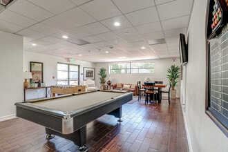 Le Blanc Apartments in Canoga Park, CA - Building Photo - Building Photo