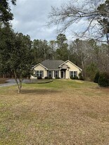 165 River Stone Way in Eclectic, AL - Building Photo