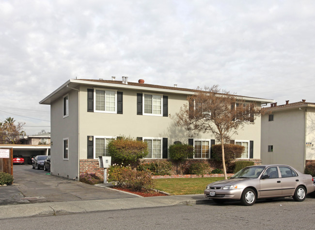 1379 Reeve St in Santa Clara, CA - Building Photo - Building Photo