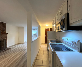903 C St NE in Washington, DC - Building Photo - Building Photo