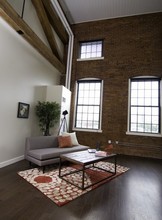 Canal Lofts in Worcester, MA - Foto de edificio - Interior Photo