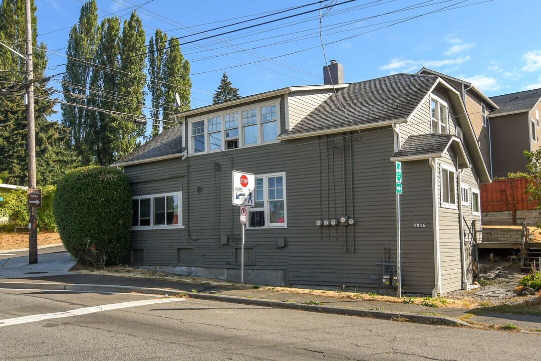 9056 3rd Ave NW in Seattle, WA - Building Photo