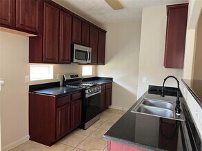 1720 Tornado in Houston, TX - Building Photo - Building Photo