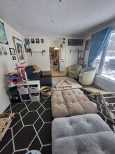 185 Collison Ave in Peterborough, ON - Building Photo - Building Photo