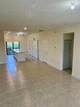 8031 NW 104th Ave in Doral, FL - Building Photo - Building Photo