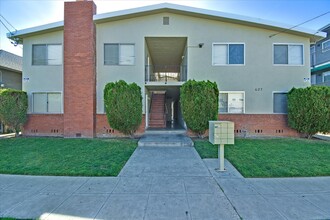 627 S 9th St in San Jose, CA - Building Photo - Primary Photo