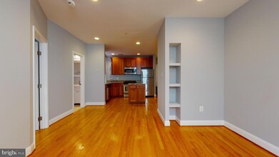 219 T St NE-Unit -103 in Washington, DC - Building Photo - Building Photo