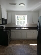 202 Yancey St in Ozark, AL - Building Photo - Building Photo