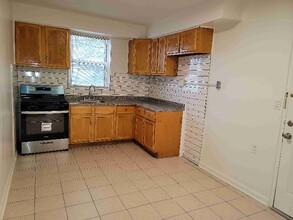 45 Woodlawn Ave in Jersey City, NJ - Building Photo - Building Photo
