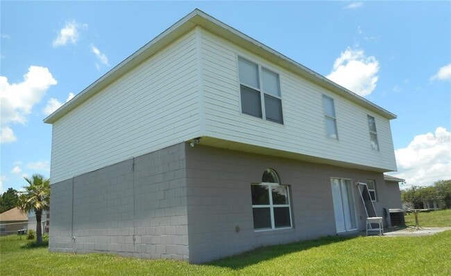 950 Derbyshire Dr in Kissimmee, FL - Building Photo - Building Photo