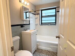 48A Harvard Ave, Unit #4 in Brookline, MA - Building Photo - Building Photo