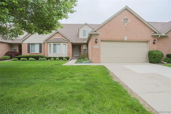property at 52245 Silvanna Ln