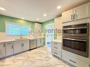 3641 Thrushwood Dr in Chattanooga, TN - Building Photo - Building Photo