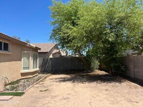 12371 W Grant St in Avondale, AZ - Building Photo - Building Photo