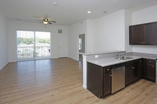 301 Main Street South in Pine Island, MN - Building Photo