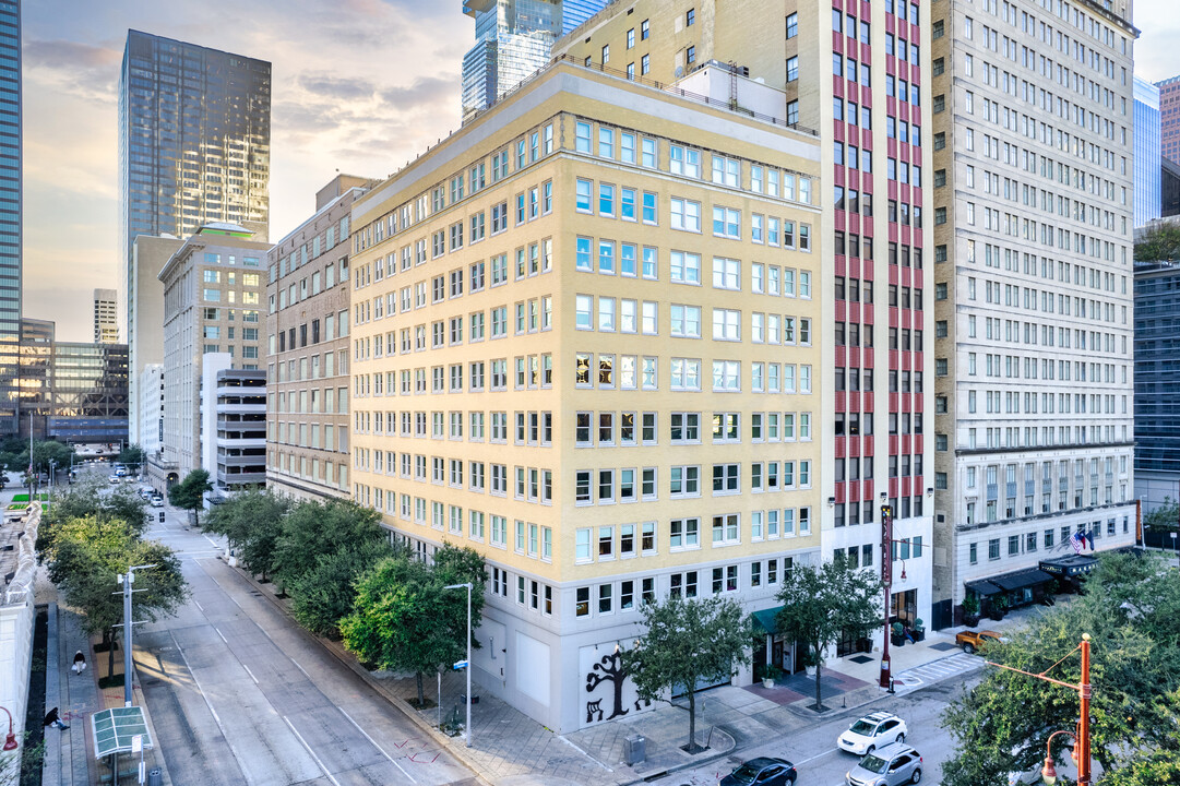 Keystone Lofts in Houston, TX - Building Photo