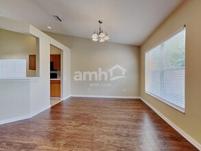 29630 Morningmist Dr in Zephyrhills, FL - Building Photo - Building Photo