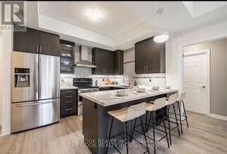 660 Gordon St in Whitby, ON - Building Photo - Building Photo