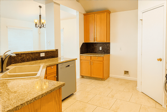 15615 Lost Maples Dr in Sugar Land, TX - Building Photo - Building Photo