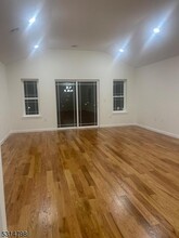 129 Jaques St in Elizabeth, NJ - Foto de edificio - Building Photo